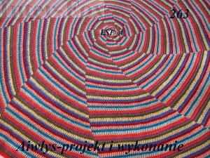 Koc/pled w kształcie koła - 263. praca Aiwlys