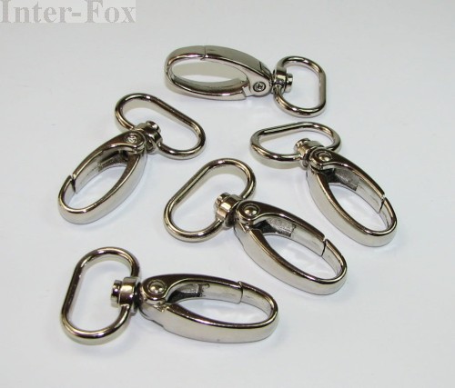 Karabińczyk srebrny 2cm.JPG