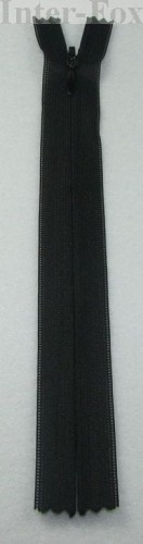 zamek kryty czarny.jpg