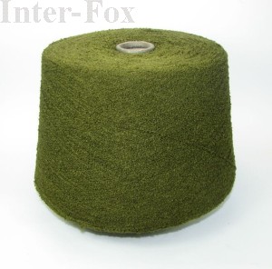 Boucle "Fox" w kolorze wojskowej zieleni (szpula) 